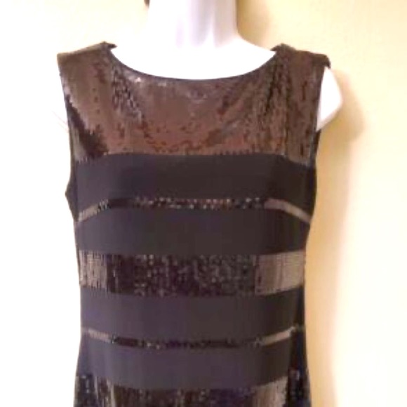 White House Black Market sequence dress, sleeveless, Lined, M. - Picture 2 of 7